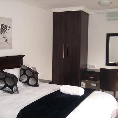 La Coscello Guest House Edenvale Bagian luar foto