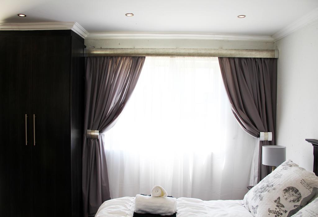 La Coscello Guest House Edenvale Ruang foto