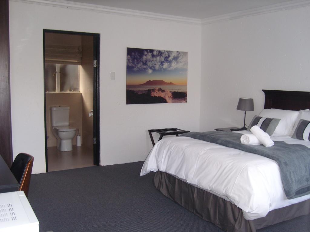 La Coscello Guest House Edenvale Bagian luar foto