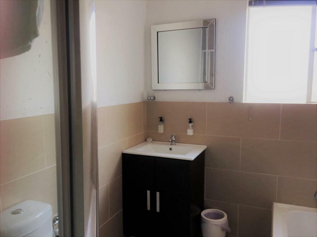 La Coscello Guest House Edenvale Bagian luar foto